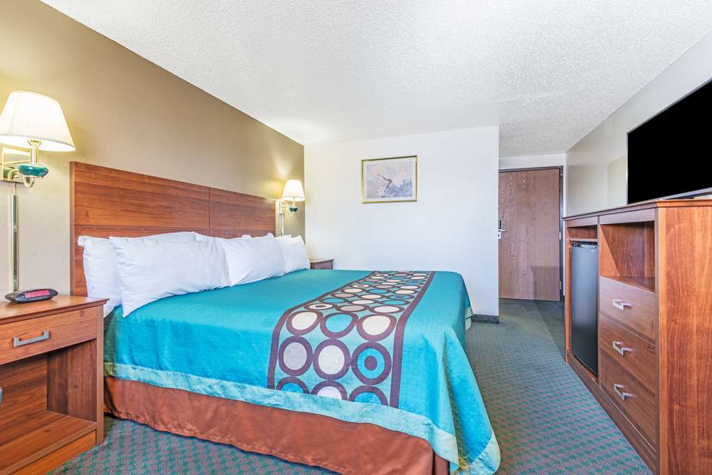 Hotel Super 8 By Wyndham Pueblo Chambre photo